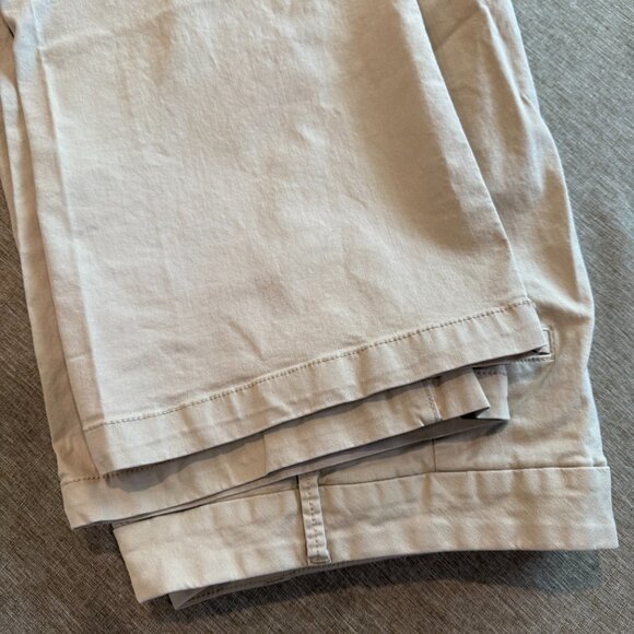 Size 22 Old Navy Boot Cut Pants (Regular Length) - Picture 4 of 4